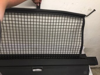 BMW E91 2005-2008 - ROLETA KUFRU SE SÍTÍ ČERNÁ - 4