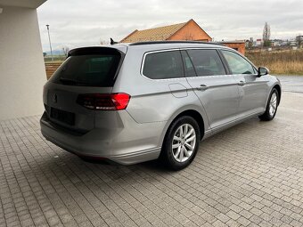 VW Passat 2.0 TDi 147 kW Business DSG - 4