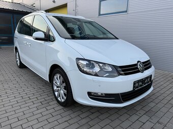 VW SHARAN 2.0 TDi DSG NAVI KAMERA WEBASTO TAŽNÉ - 4