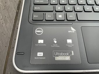 svižná dotykovka s otočným FullHD LCD - Dell XPS 12 - 4