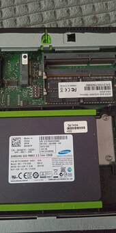 FUJITSU PC ESPRIMO Q920 - 4