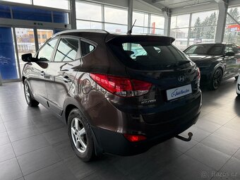 Hyundai ix35 1,7 CRDI,SERVISKA,ČR,TAŽNÉ - 4