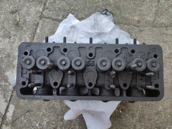 Hlava motoru Škoda 1089ccm - 4