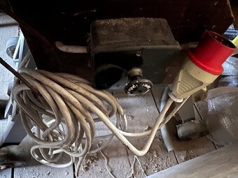 Bytelná cirkulárka s náhradním kotoučem - 4