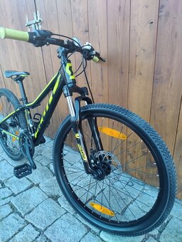 Kolo Scott JR 24 - 4