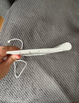 Bezdrátová klávesnice k počítači YENKEE - 4