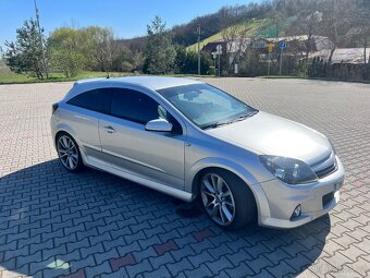 Opel Astra H OPC 2.0 T, 177kw - 4