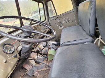 Ural 375 6x6 - 4