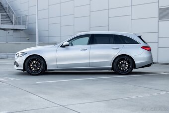 Mercedes C trieda T - 4