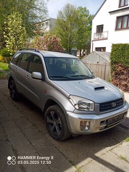 Toyota RAV4 - 4