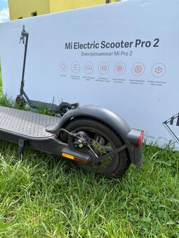Koloběžka Xiaomi Mi Electric Scooter Pro 2 - 4