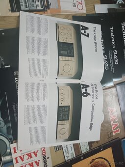 Dobové prospekty Hi-Fi Technics, Sony, Pioneer, AKAI, atd. - 4