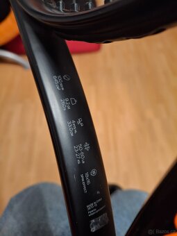 Dětské tenisová raketa Wilson BURN 100ULS v3.0 - 4