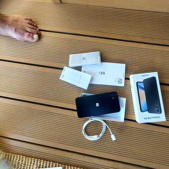 Nový -nepoužitý Samsung galaxy A34 5G - 4