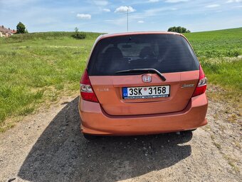 Honda Jazz 1.3 57kW + plus zimní pneu - 4