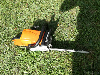 benzinova motorova pila STIHL - 4