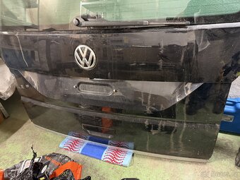 Multivan t6 zadni cast vrata svetla - 4