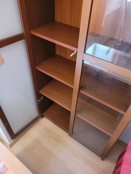 Průhledná skříň - 4