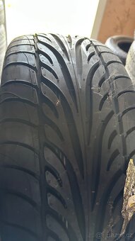 235/60 R16 104H - 4