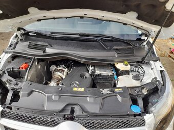 Mercedes V220 4 matic - 4
