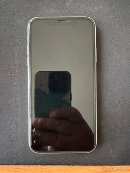 Iphone 11 - 4