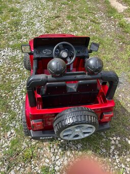 Dětské elektrické autíčko 4x4 - 4