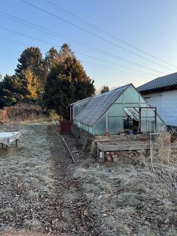 Prodej podílu 5/12 chaty 16 m², pozemek 1157 m² - 4