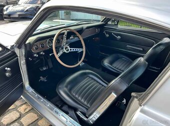 Ford Mustang Fastback 2+2, r. 1966, 4,7 V8 (289 cui) - 4