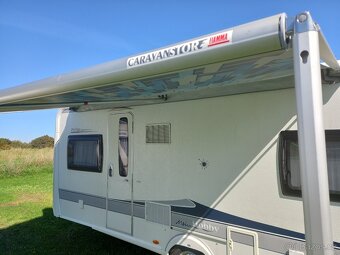 Prodám karavan hobby 560 UL . EL POJEZD,  ODDĚLENÉ POSTELE - 4