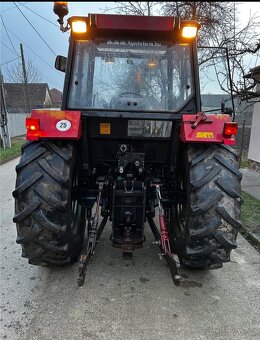 traktor Case International 4230 - 4