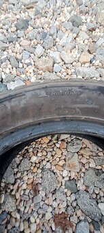 235/55 R17 zimni pneu - 4
