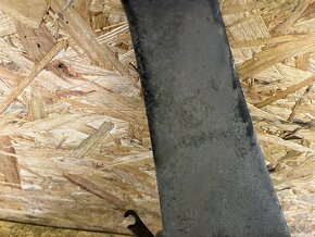 PŘEDNÍ LEVÁ TĚHLICE BMW F11/F10 3.0D 220KW - 4