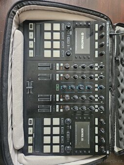 DJ kontroler Native Instruments Traktor Kontrol S5 - 4