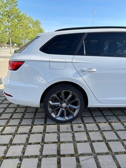 Seat Leon ST 2.0 TDI 110 kW – 2017 | Apple CarPlay - 4