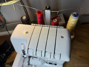 Overlock AEG 760 moderní - TOP stav - 4