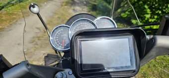 Moto Guzzi Breva 1100 - 4