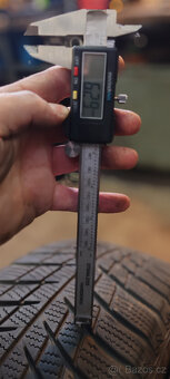 2 zimní pneumatiky BRIDGESTONE 215/65R17 99H 6,00mm DOT 2022 - 4