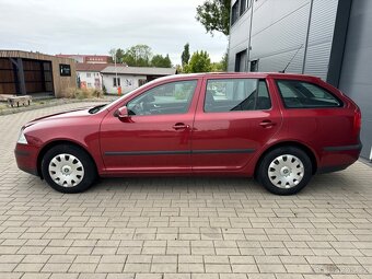 Škoda OCTAVIA II Combi 1.6 FSI 85kW, 2006, ELEGANCE, TAŽNÉ - 4