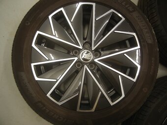 Letní kola octavia 5x112 R17 - 4