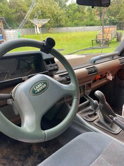 Land Rover 1 V8 Discovery - 4