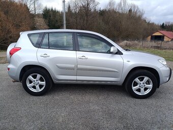 Toyota RAV4 2.0 112kW, 4X4.128Tis/km - 4