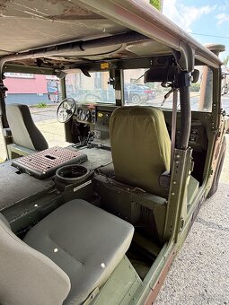 Hummer H1 humvee M1045 Slantback - 4