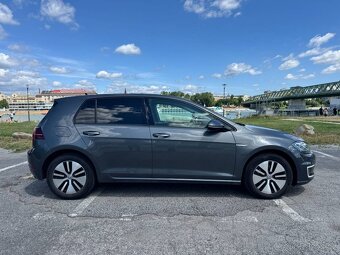 Volkswagen e-Golf - 4