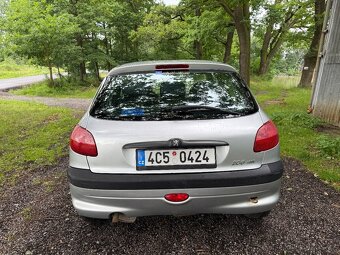 Peugeot 206 - 4