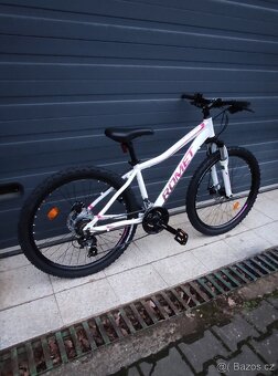 Nové dětské kolo Romet Jolene Disc R6.2 26", 15" alu rám - 4
