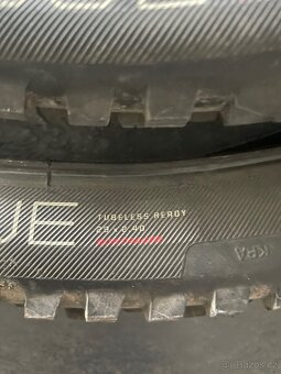 Pláště BONTRAGER 29x2,4 kevlar - 4