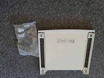 spojovací díl sušička-pračka pro Bosch - 4