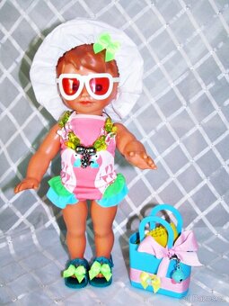 č. 3 - RETRO PANENKA ,,LENKA,, GUMOTEX - BŘECLAV - 4