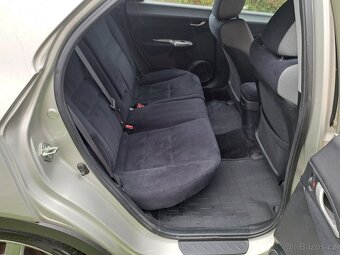 Honda Civic 1.8i-VTEC Xenony Sport - 4