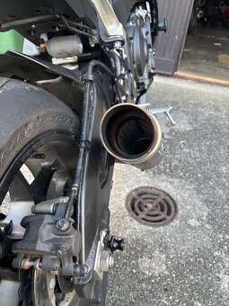 Yamaha R1 2018 najeto 3600 km - 4